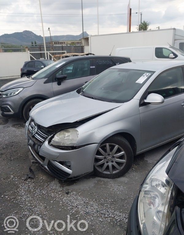Jetta V Jetta