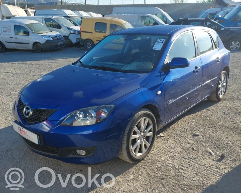 3 I 3
