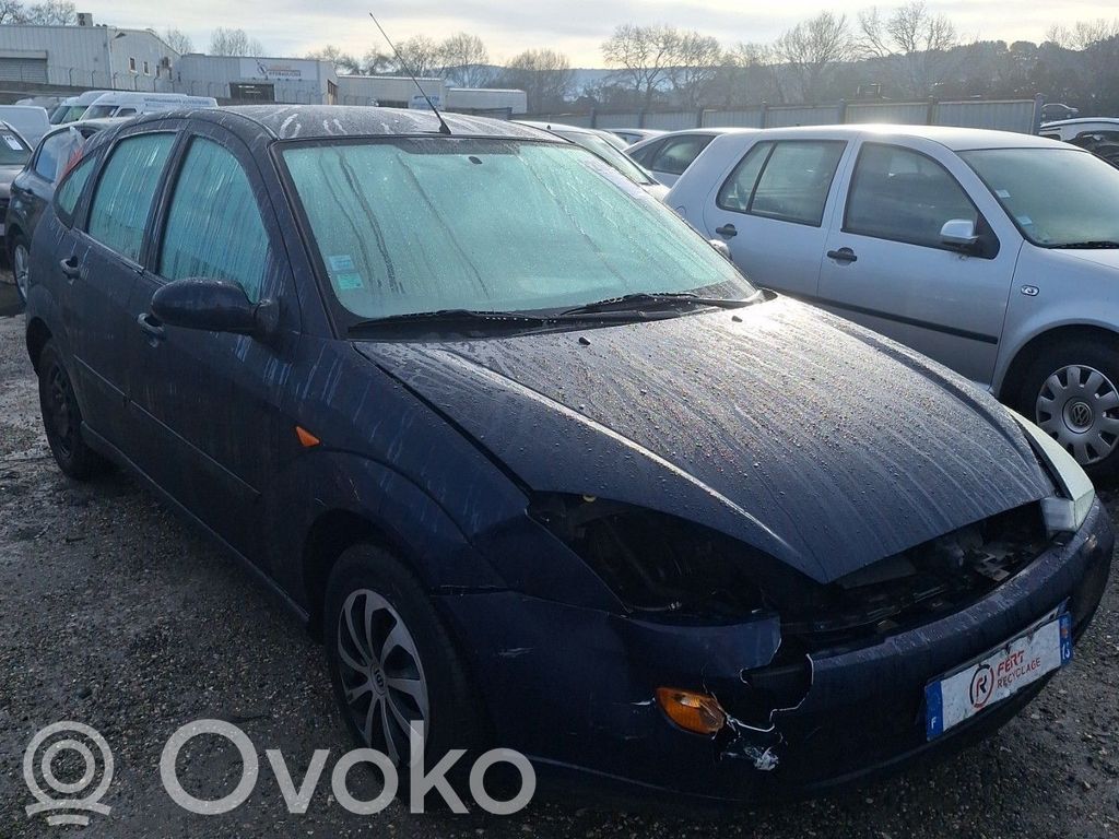 Focus Focus  1075151