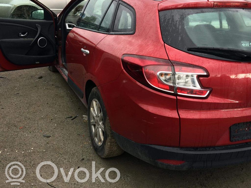 Megane III Megane  8200960533