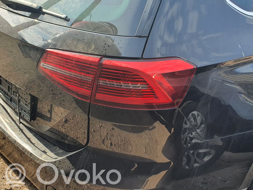 PASSAT B8 Passat  3G0867449A