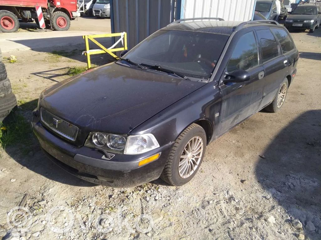 S40, V40 S40, V40  8251643