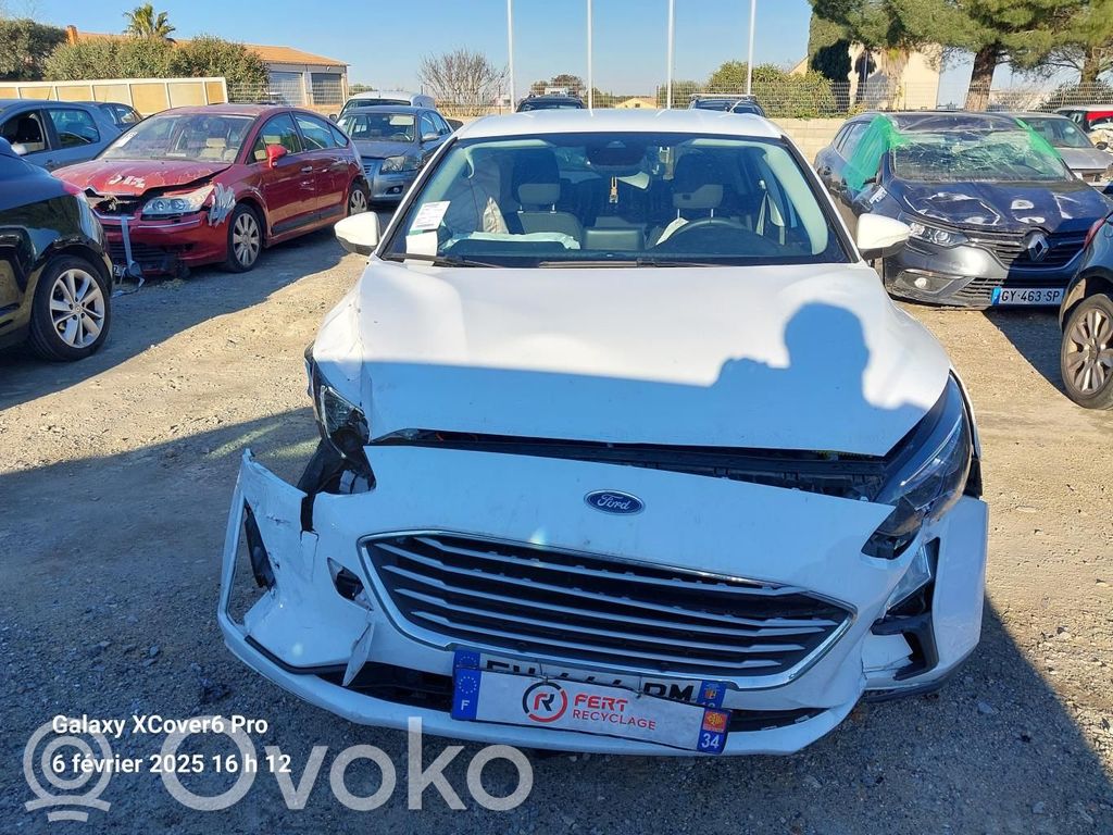 Focus Focus  2140094