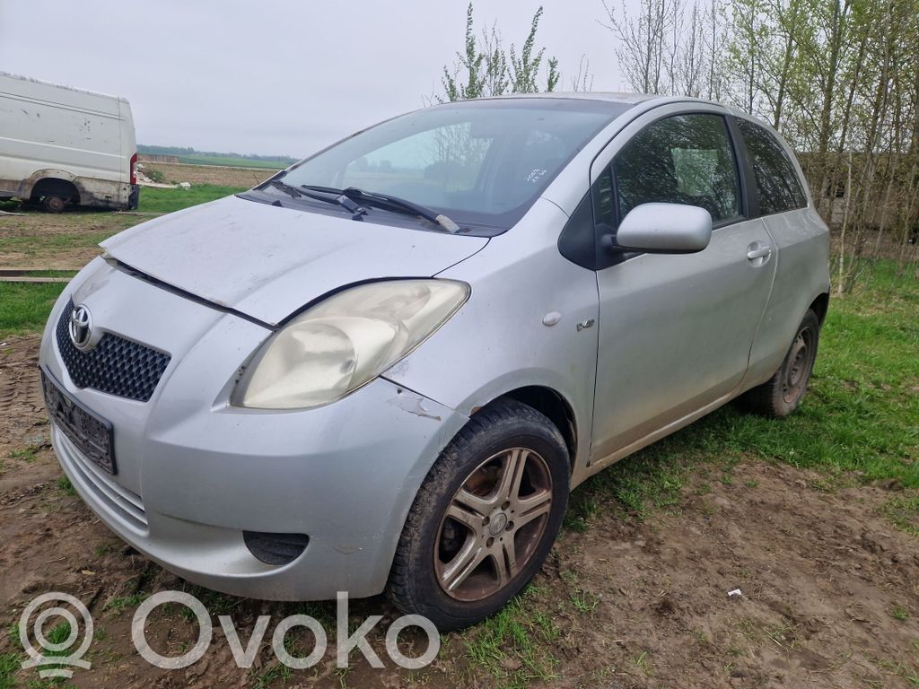 Yaris Yaris  861200D210