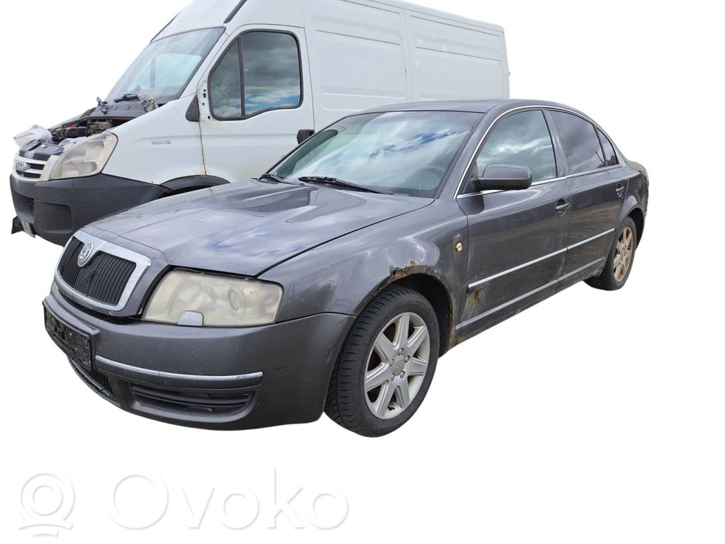 Superb B5 (3U) Superb