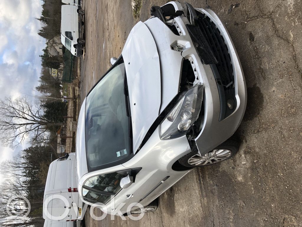 Clio III Clio  8200293764