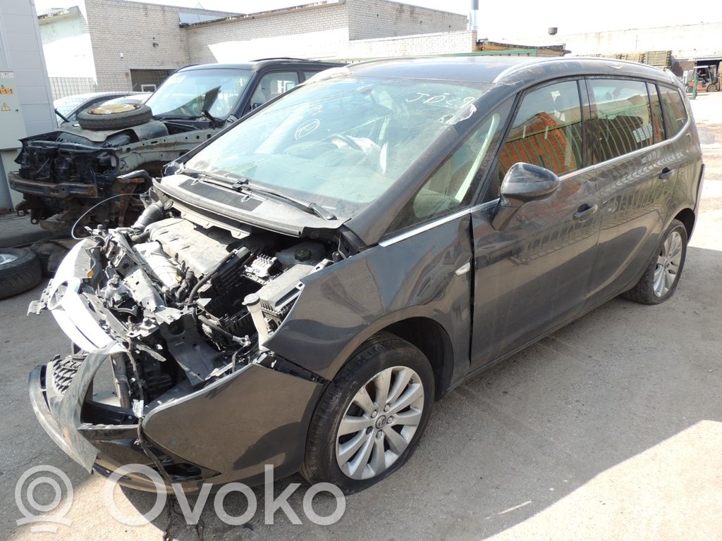 Zafira C Zafira  39141363