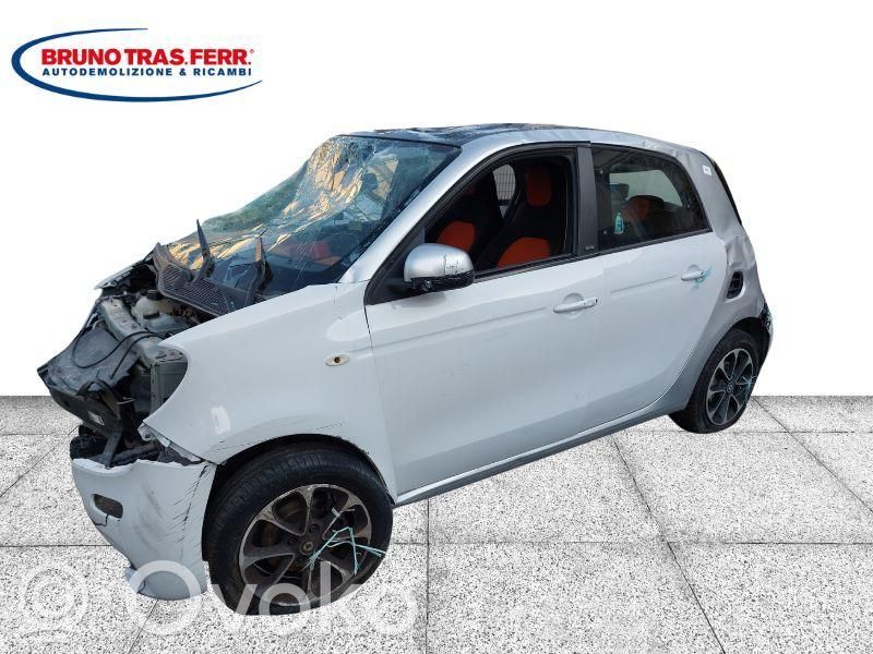 ForFour II W453 ForFour  0261S12525