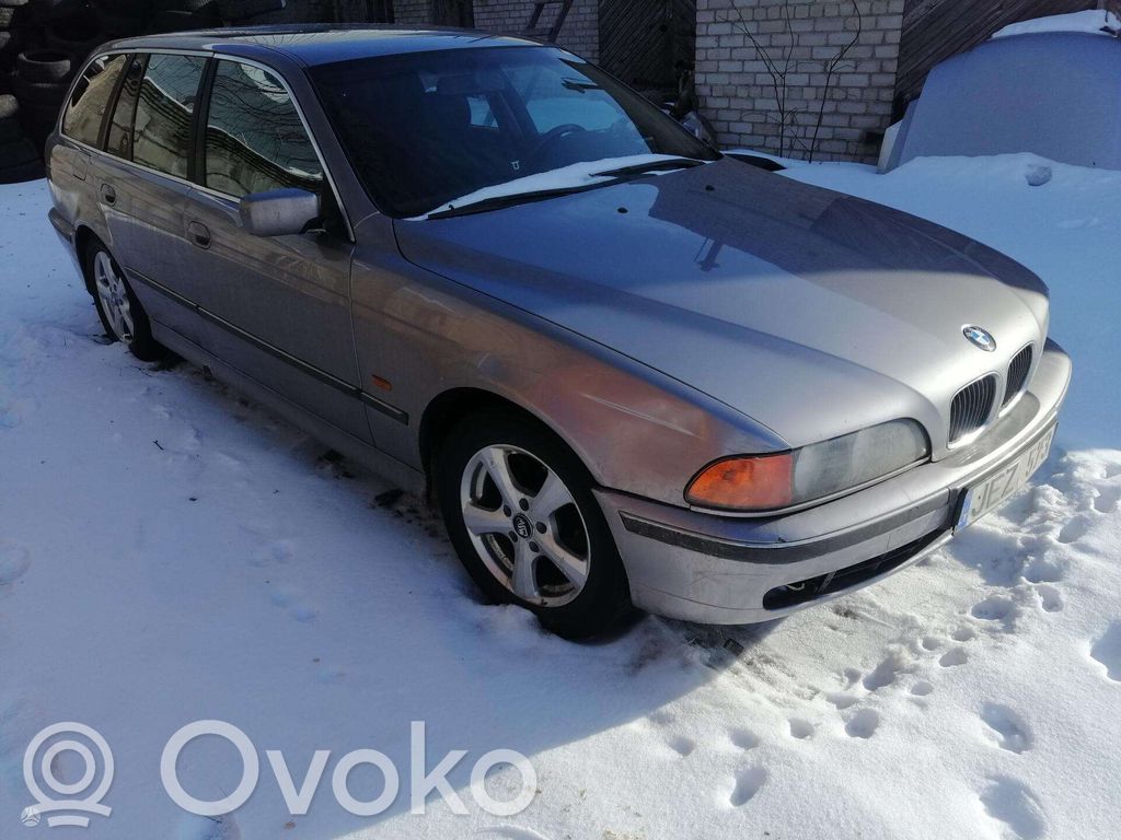 5 E39 Series 5  8380646
