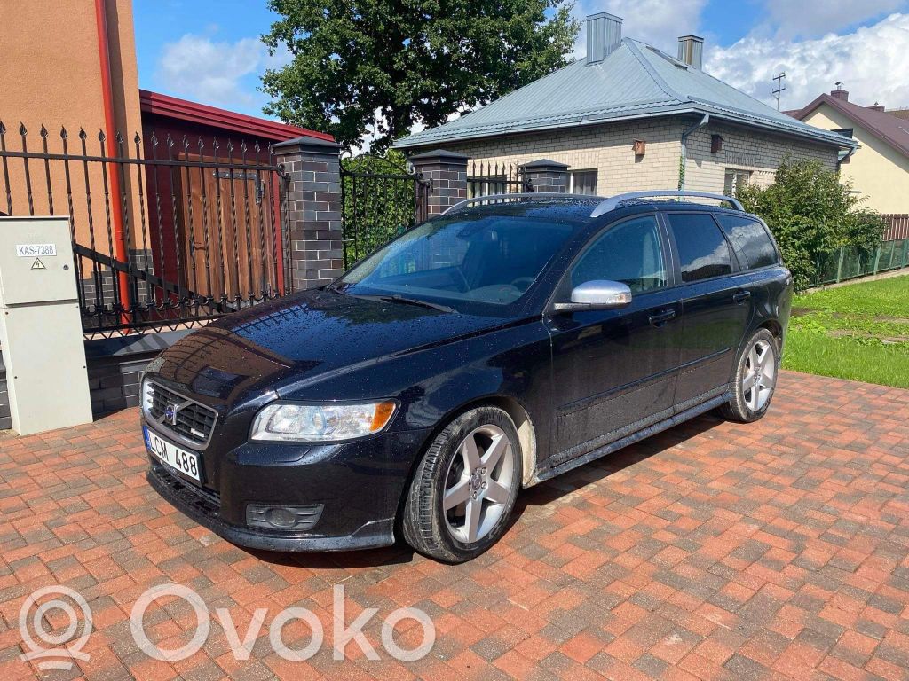 V50 V50