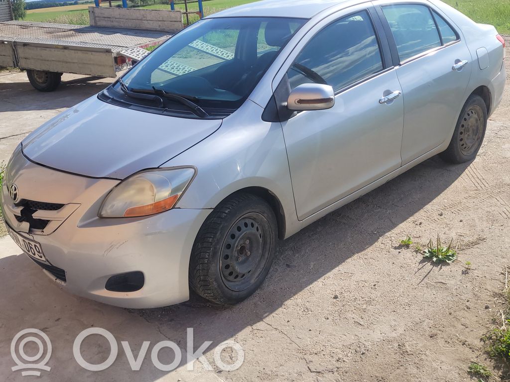 Yaris Yaris  8966152F11