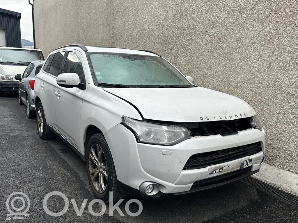 Outlander Outlander  5700B671