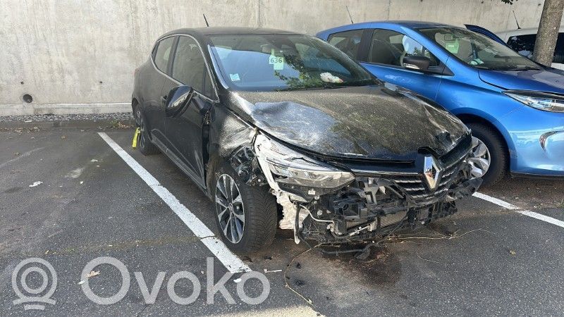 Clio V Clio  681009207R