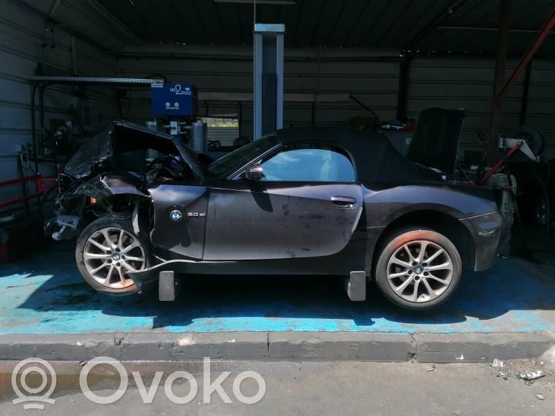 Z4 E85 E86 Z4  25167561186