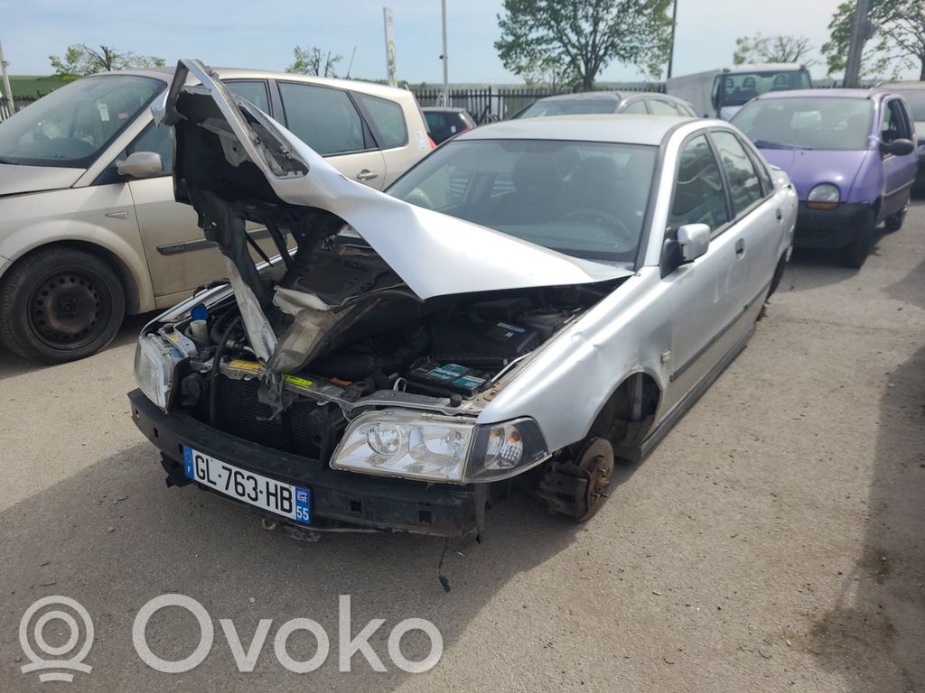 S40, V40 S40, V40  8602249