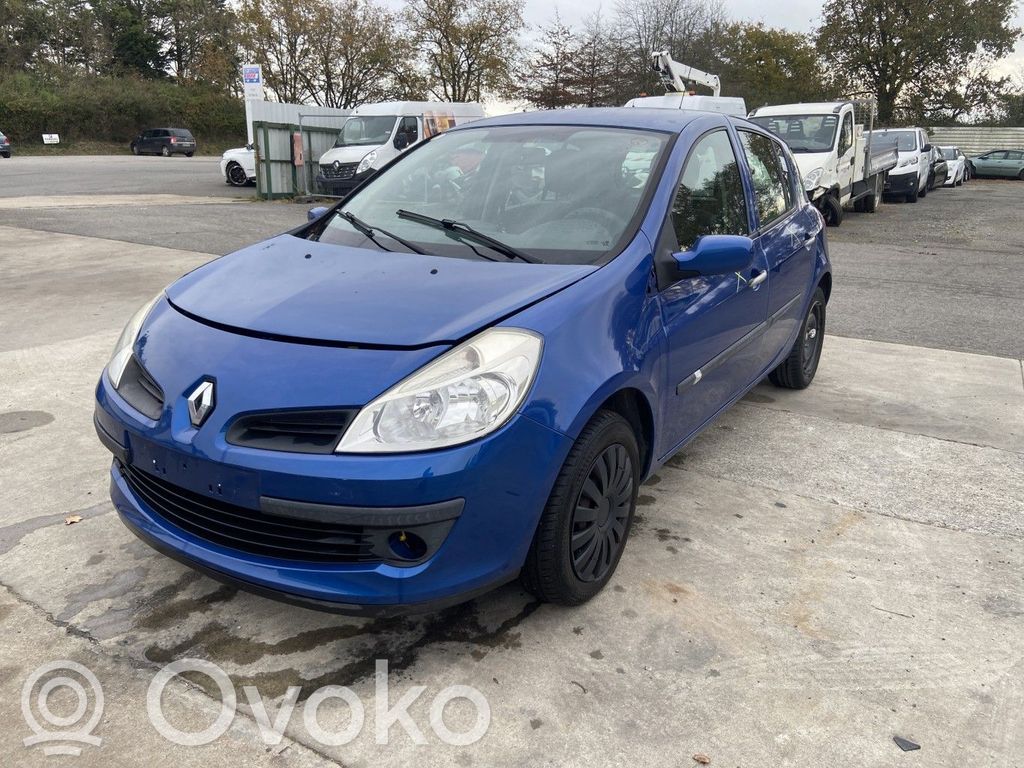 Clio III Clio  8200796281