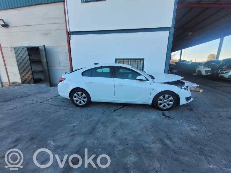 Insignia A Insignia  85148429