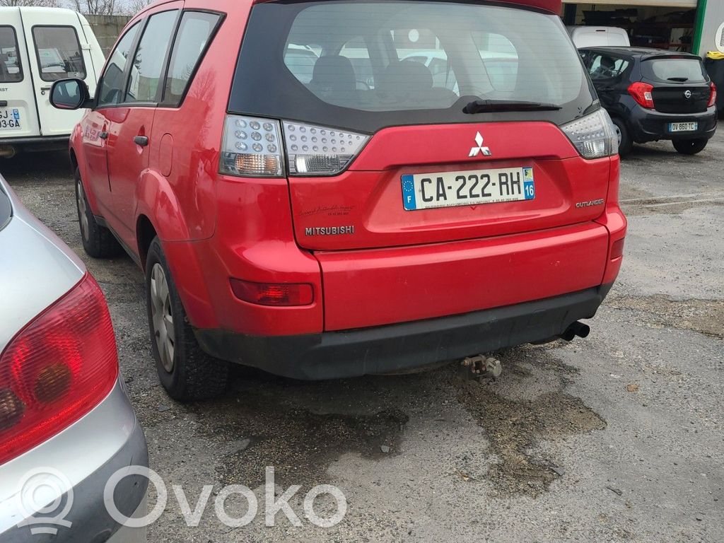 Outlander Outlander  5700A275