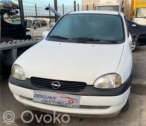 Corsa B Corsa  123110008