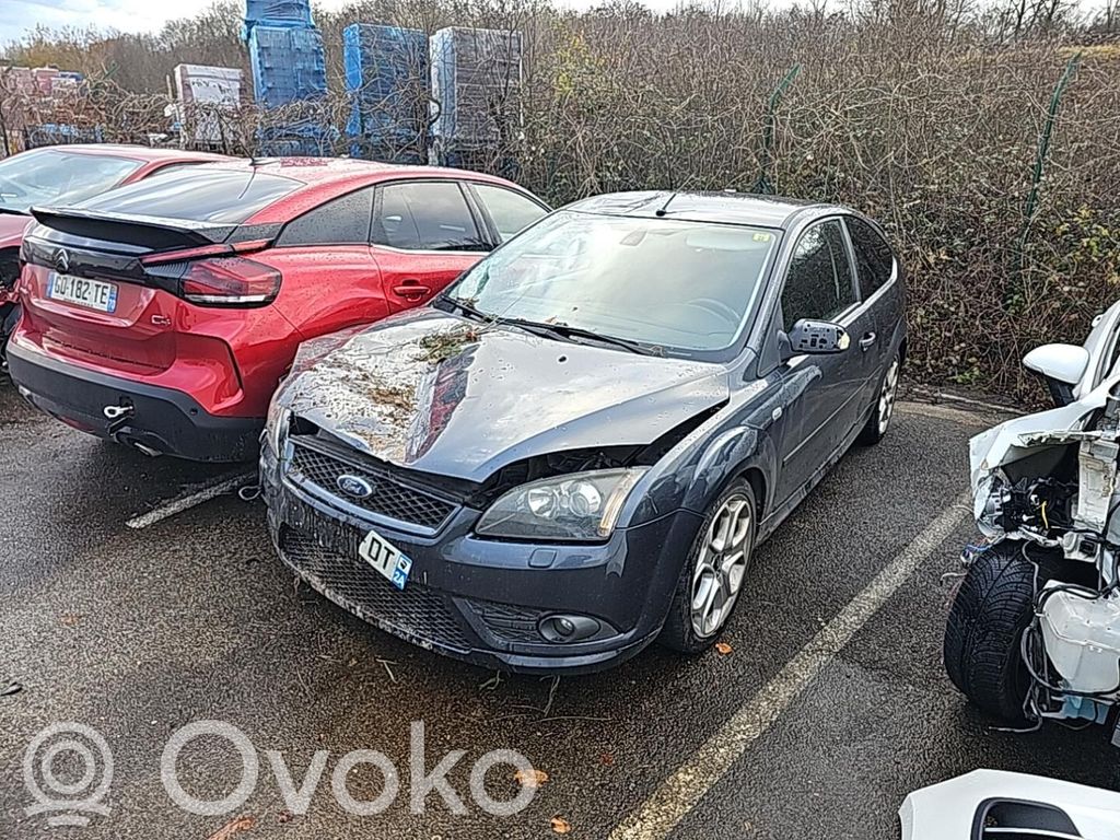 Focus Focus  1505766