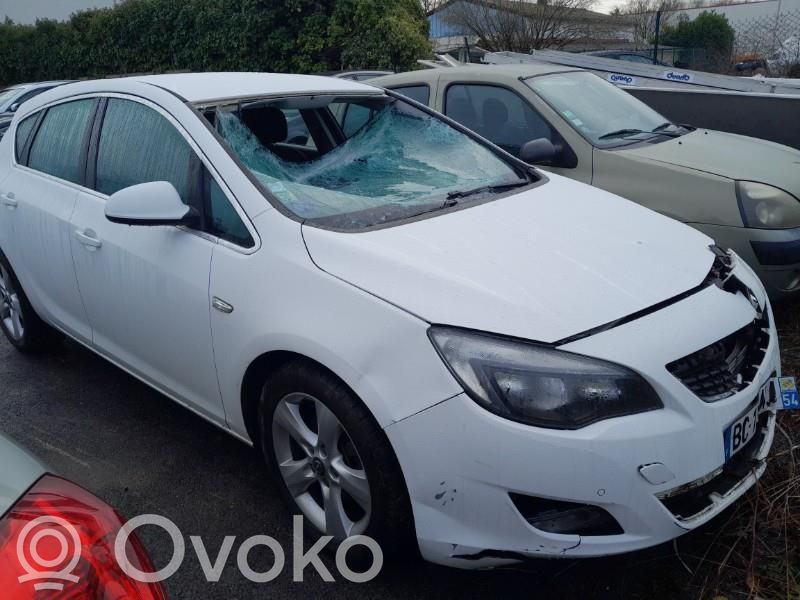 Astra J Astra  13285610