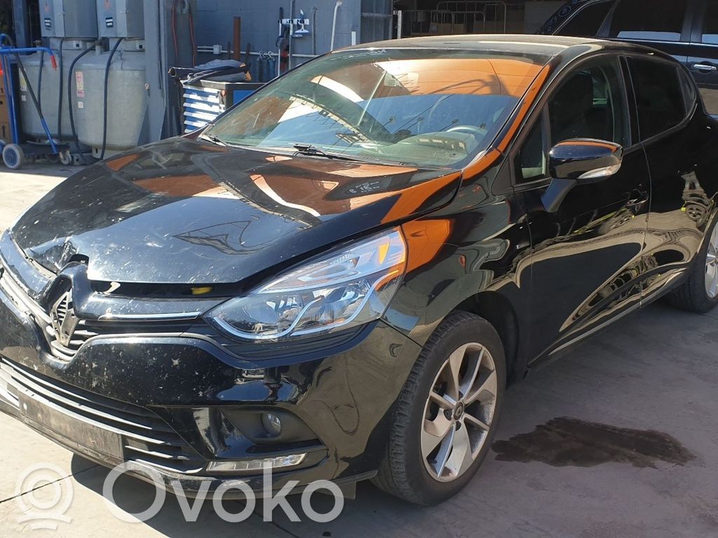 Clio IV Clio  233000557R