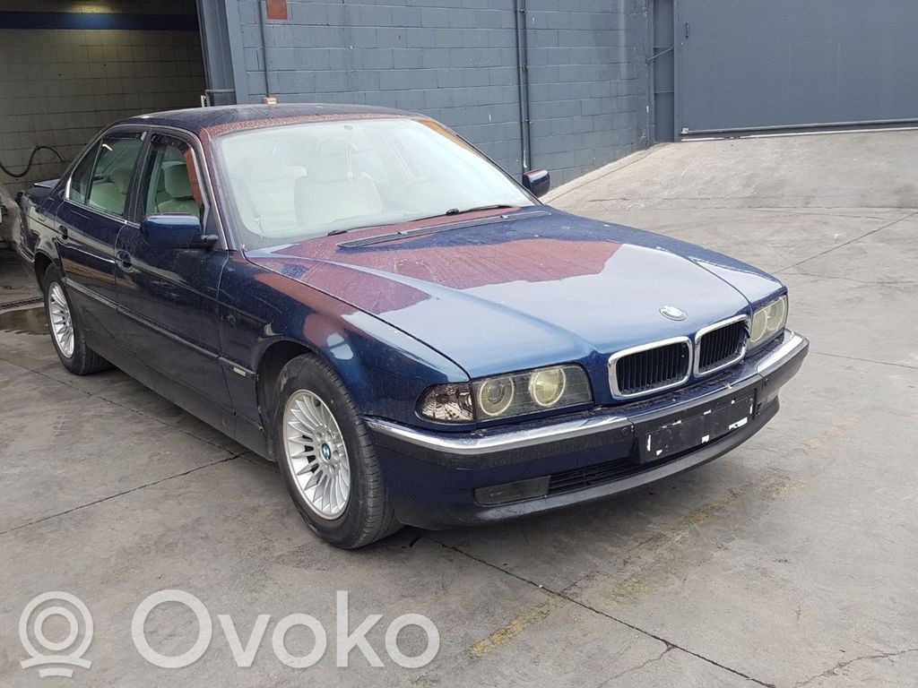 7 E38 Series 7  8352172