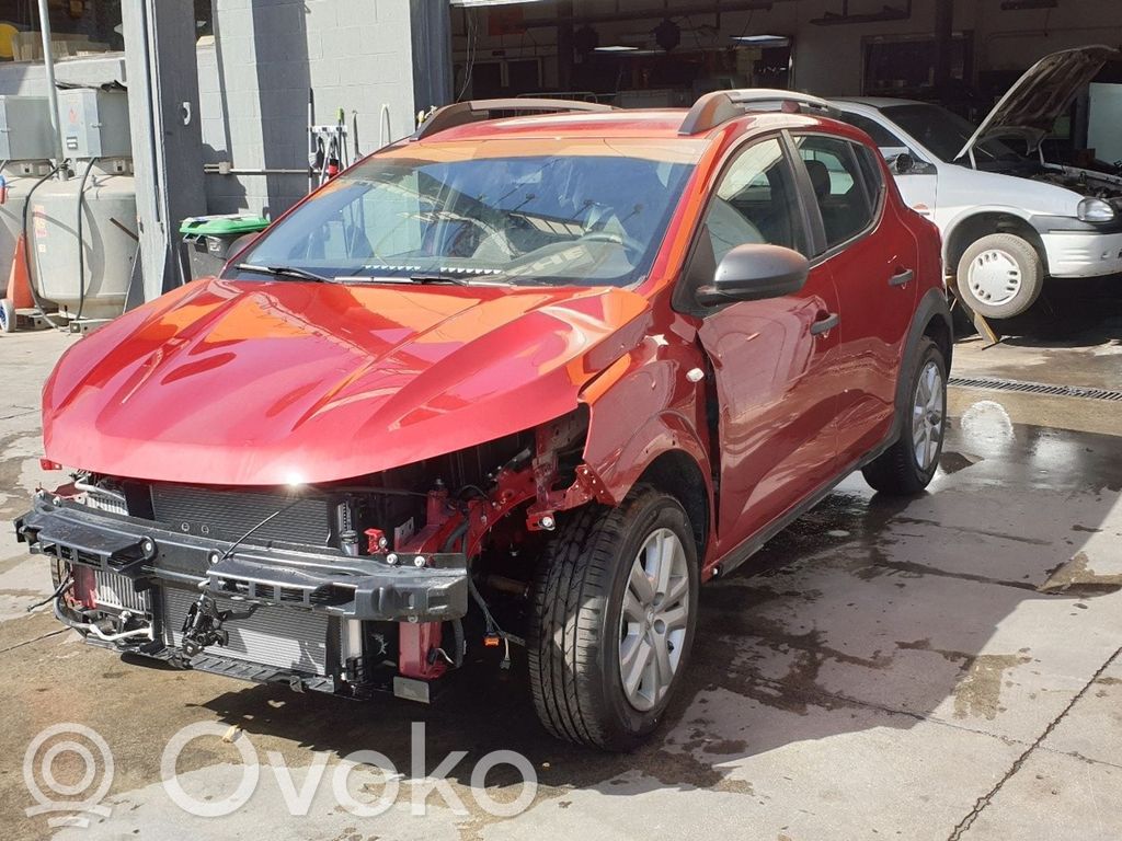 Sandero III Sandero, Sandero Stepway  PWB01895