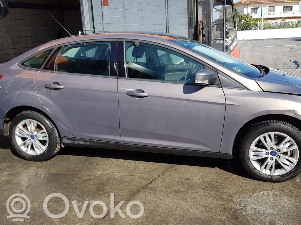Focus Focus  3M513F880AE