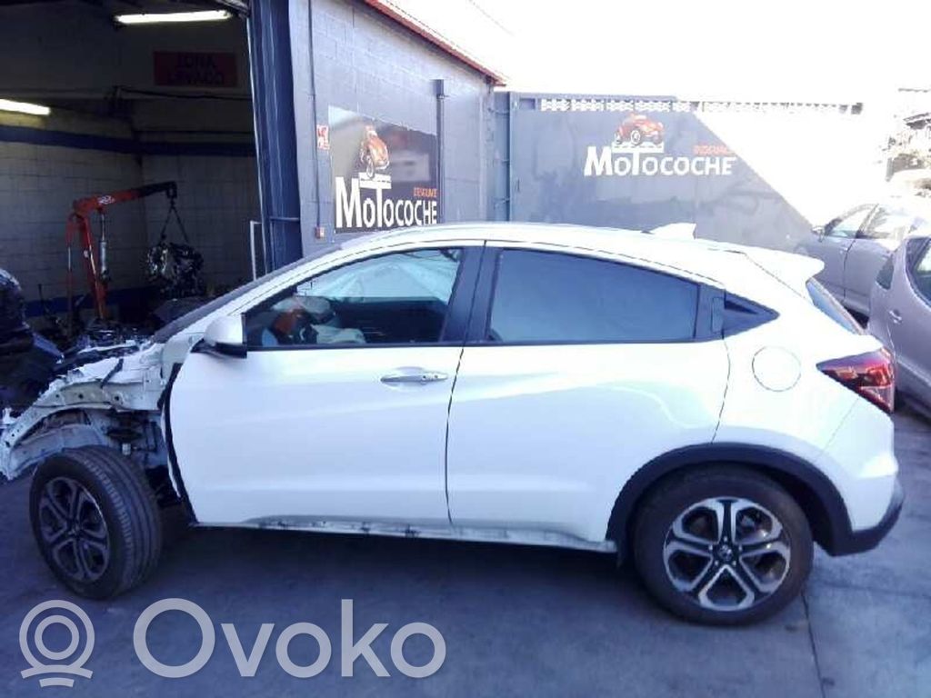 HR-V HR-V  REF