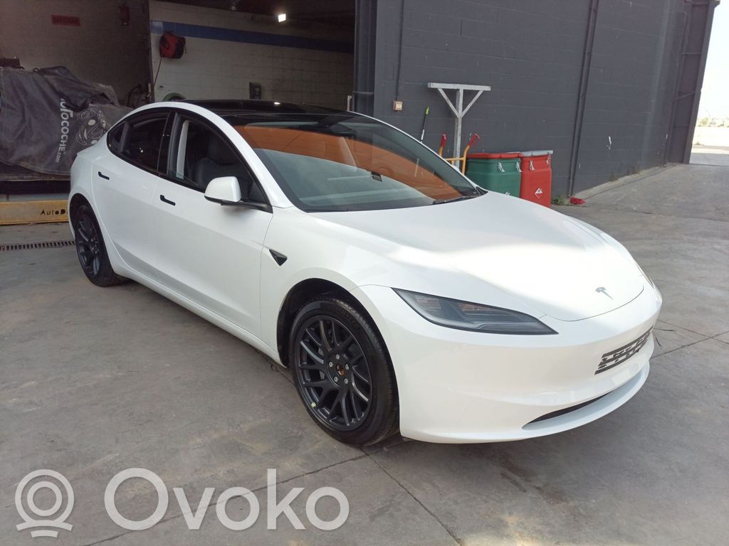 Model S Tesla Model S  149070101D