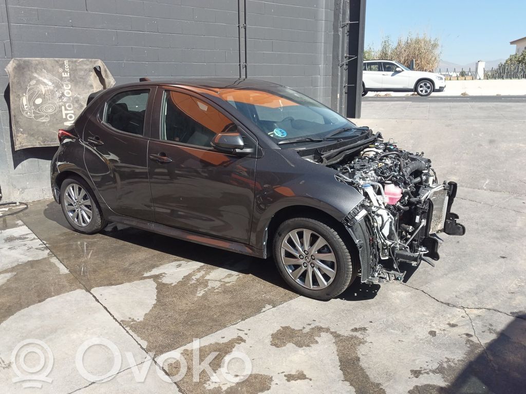 Yaris Yaris  F2225A343D