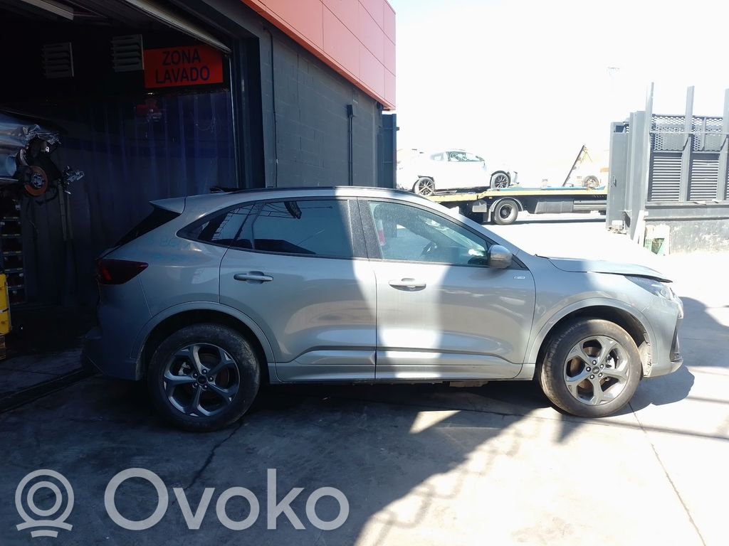 Kuga III Kuga  PV4BS264B52FC