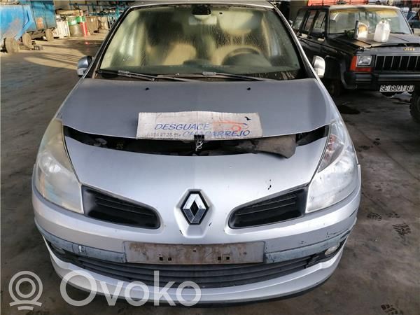 Clio III Clio  8200660033