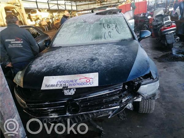 PASSAT B6 Passat  2M911021P
