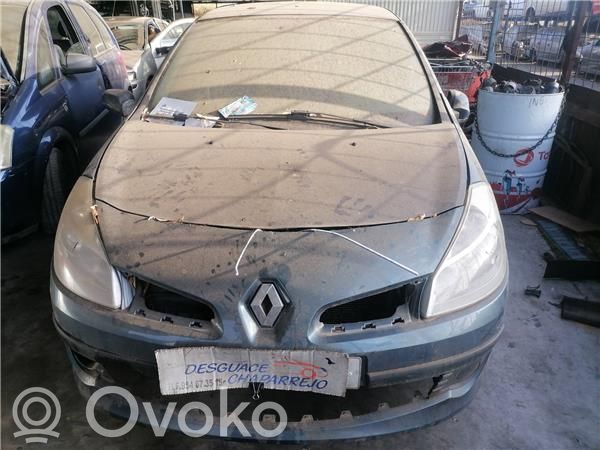 Clio III Clio  8200390675