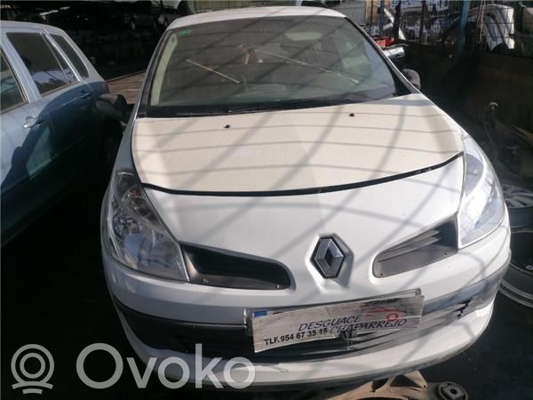 Clio III Clio  8200584675