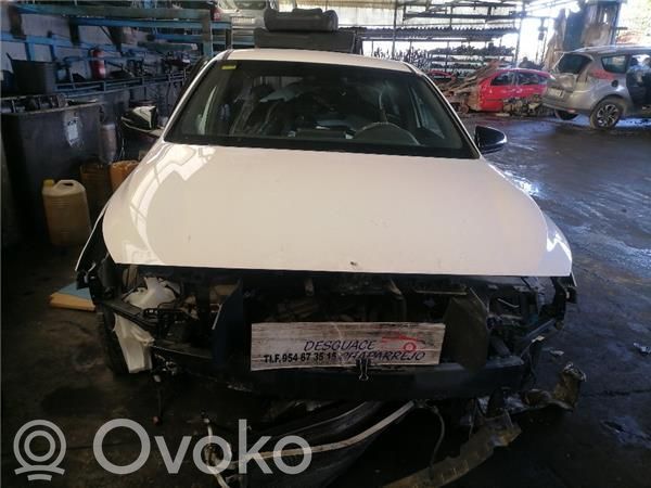 i30 fastback i30  82470G4150