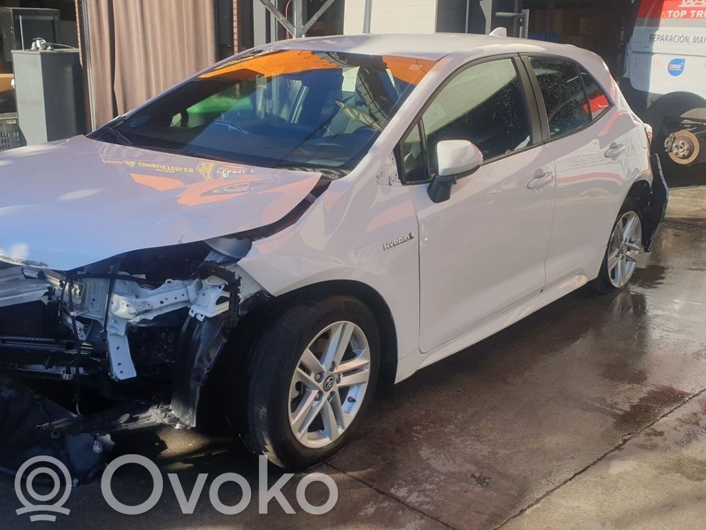 Corolla E160 E170 Corolla  8481002250