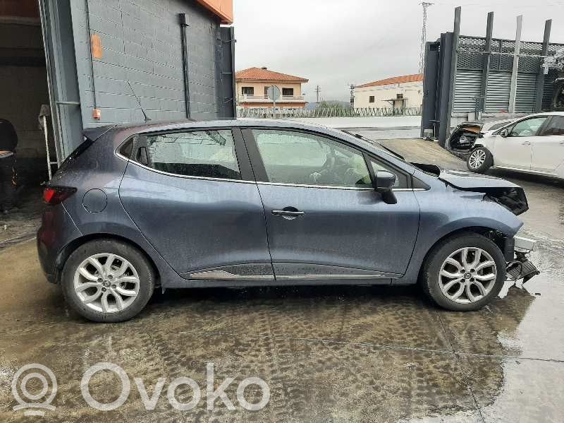 Clio IV Clio  252103678R