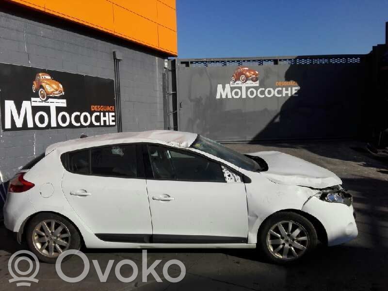 Megane III Megane  827210003R