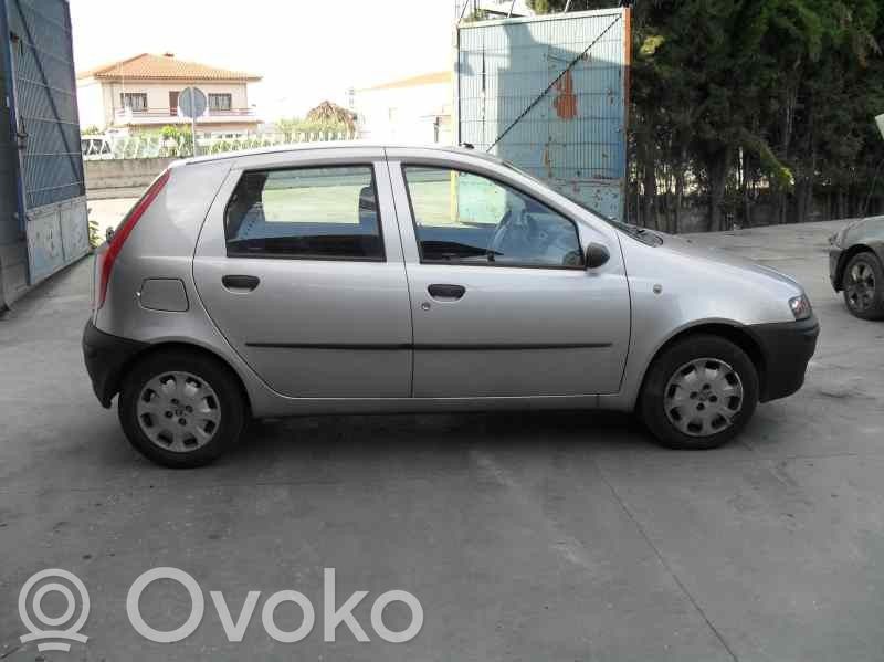 Punto (188) Punto  592475600