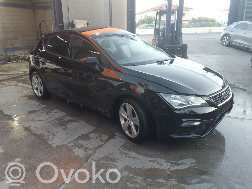 Leon (5F) Leon  5F1857508Q