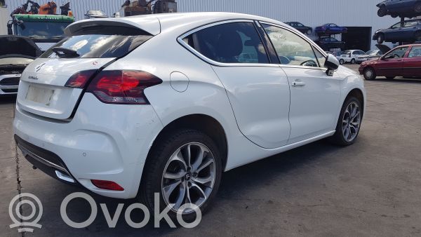 DS4 DS4