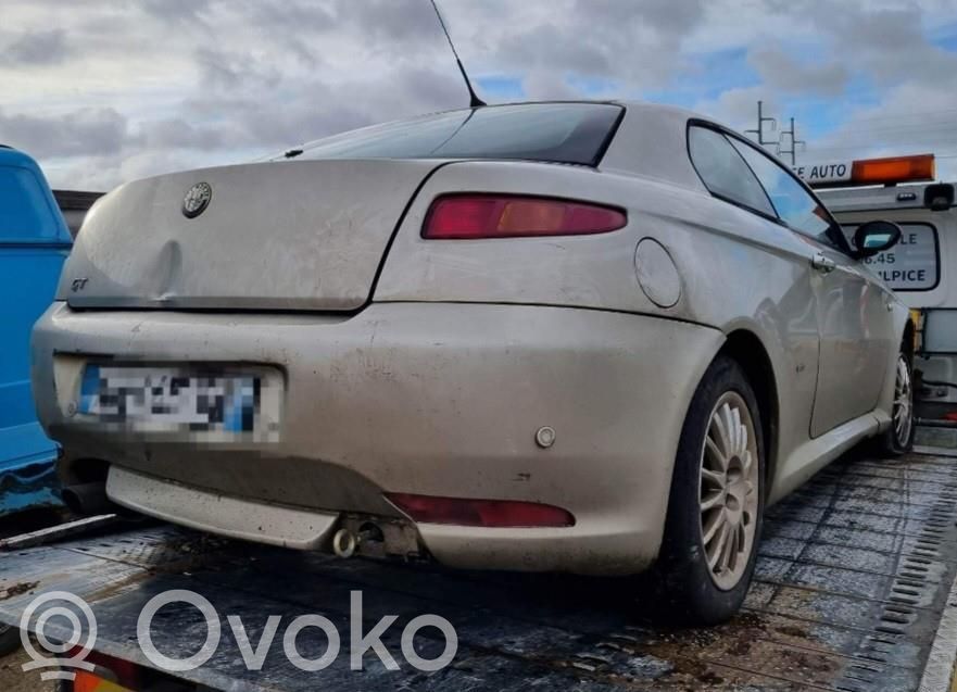 GT GT