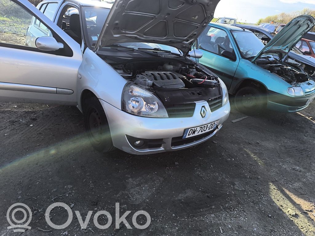 Clio II Clio  7701209539