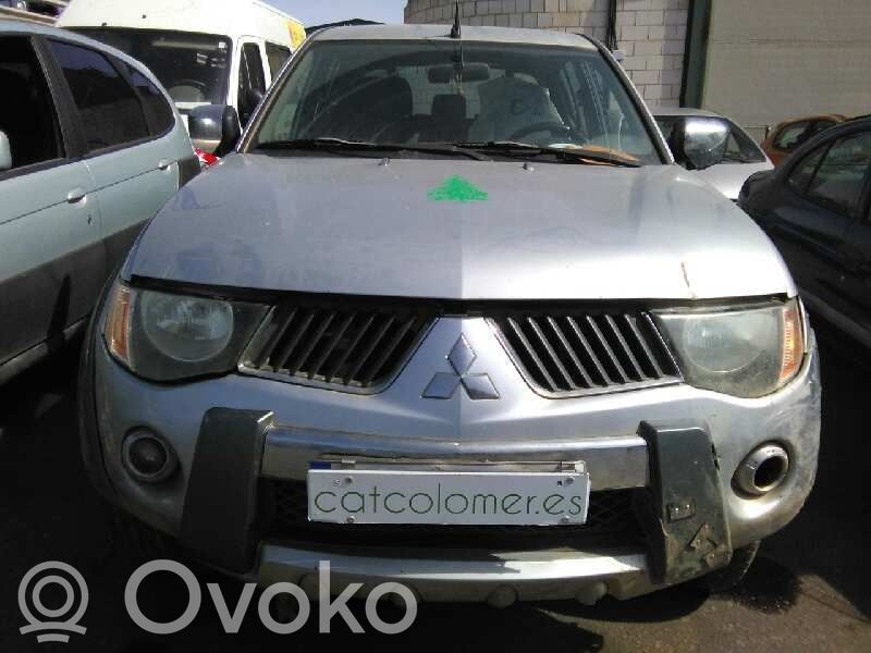 L200 L200, L300, L400 Space Gear
