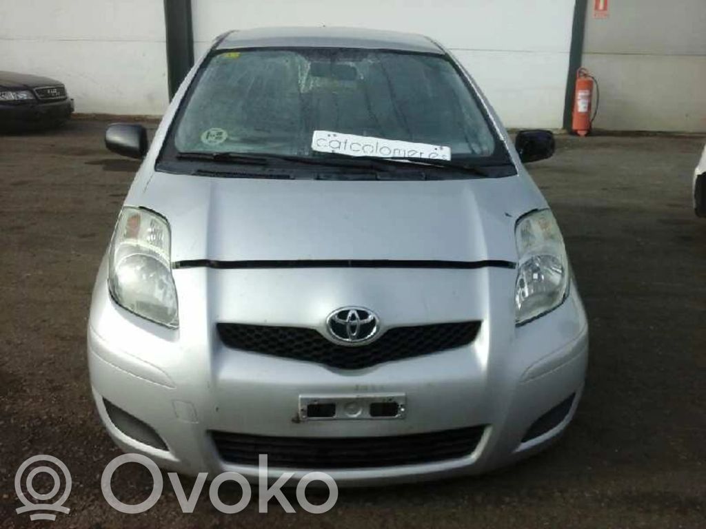 Yaris Yaris  452000D092