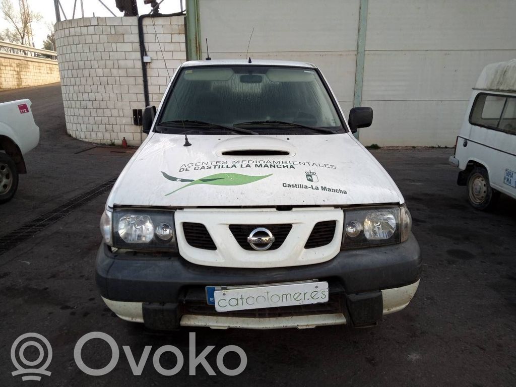 Terrano Terrano  0123310033