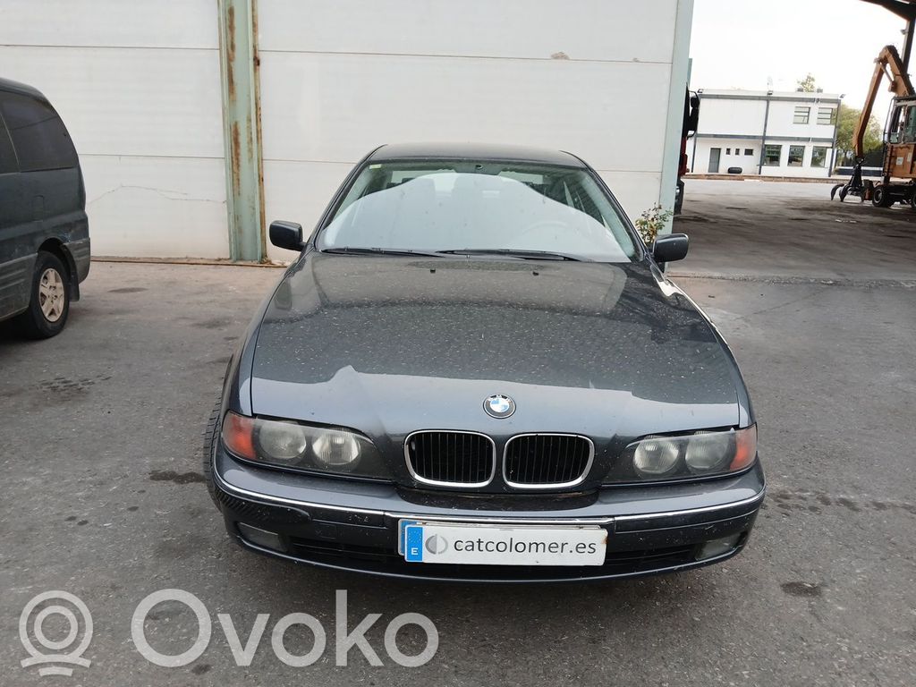 5 E39 Series 5  8358031